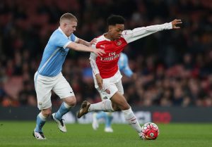 Arsenal's Chris Willock and Manchester City's Jacob Davenport.
