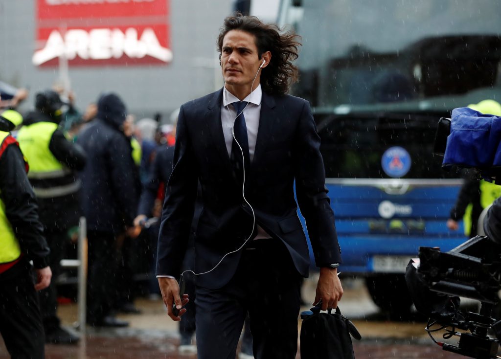 Paris Saint-Germains Edinson Cavani arrives at the stadium before the match.