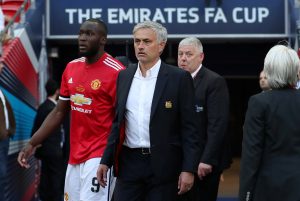 Manchester United manager Jose Mourinho and Romelu Lukaku look dejected at the end of the match.