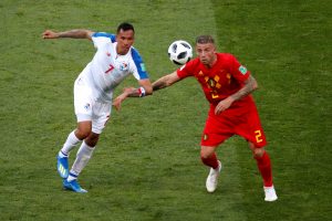 Panama's Blas Perez in action with Belgium's Toby Alderweireld.