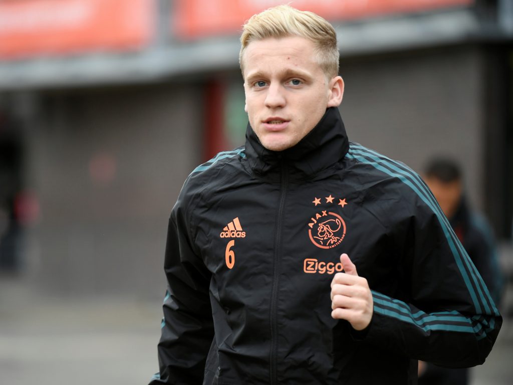 Donny van de Beek during training.