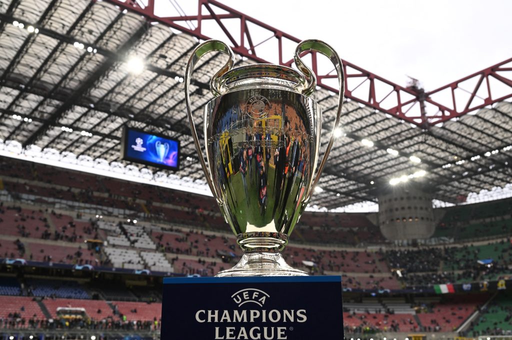 Manchester United return to the Champions League.