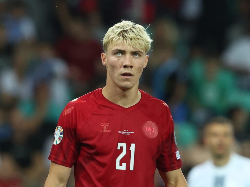 Manchester United have signed Rasmus Hojlund from Atalanta.